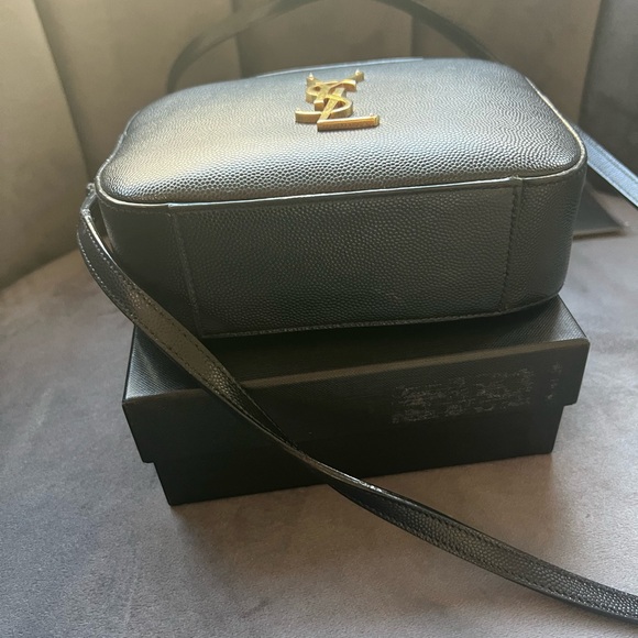 Yves Saint Laurent camera bag grain de poudre - Picture 3 of 12